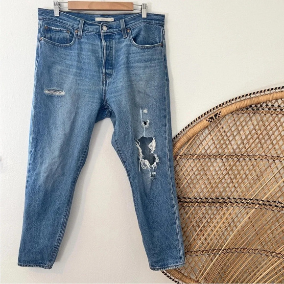 Levi’s Wedgie jeans women’s 32 buttonfly distressed - Picture 1 of 8